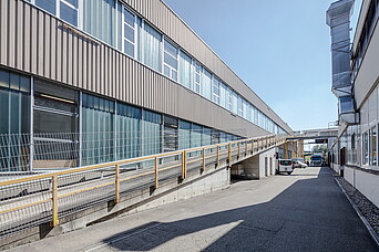 business: Riedmühlestrasse 16/18, Dietlikon