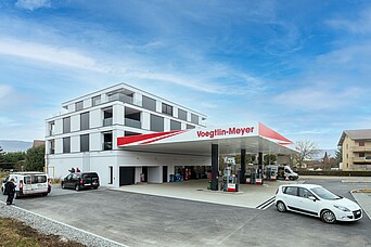 mixed: Hauptstrasse 4, Studen