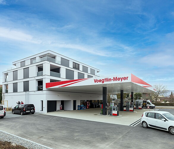 Hauptstrasse 4, Studen