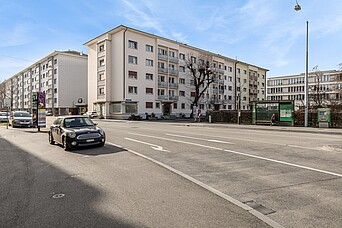 residential: Welschmattstrasse 1/3/5/17, Wasgenring 50, Basel
