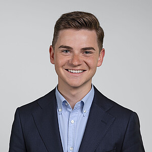 Bruno Ferrari, Corporate Secretary