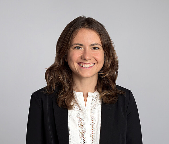 Portrait Angela Loescher-Montal